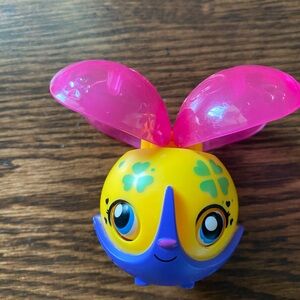 2012 Mcdonalds Zoobles Spring to Life Lulu colour Yellow blue with Pink wings #3
